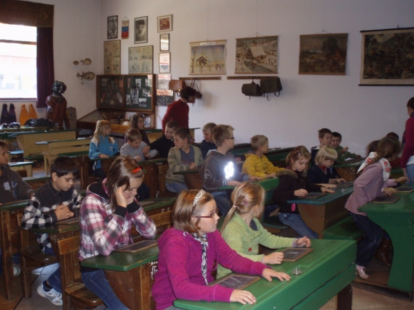 /galeria/Wycieczka - Muzeum chleba i skansen/3ffcc2913366ace9da313d6fd976656b.jpg